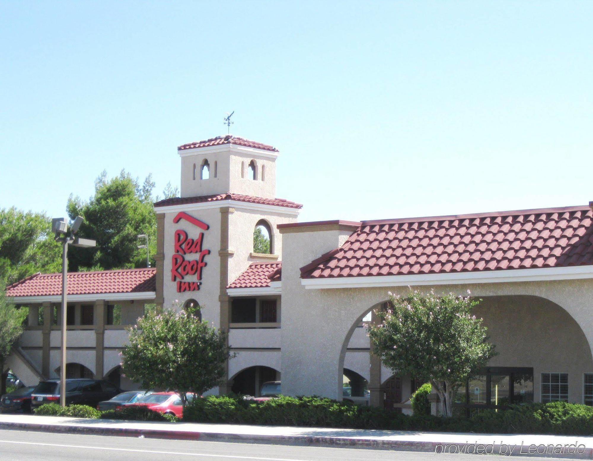 Mariposa Inn 维克多维尔 外观 照片